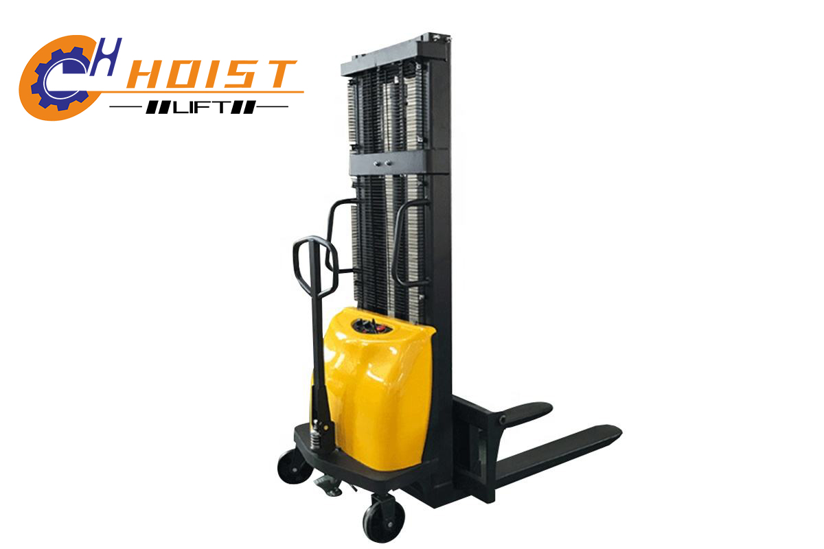 Manual Stacker Steps Into the Spotlight as Warehouses Seek Smarter Lifting Solutions