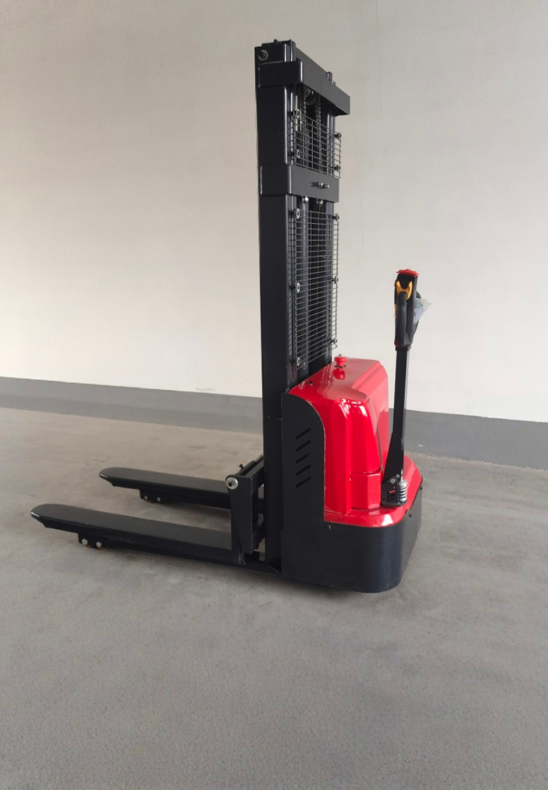 Electric Stacker Crane