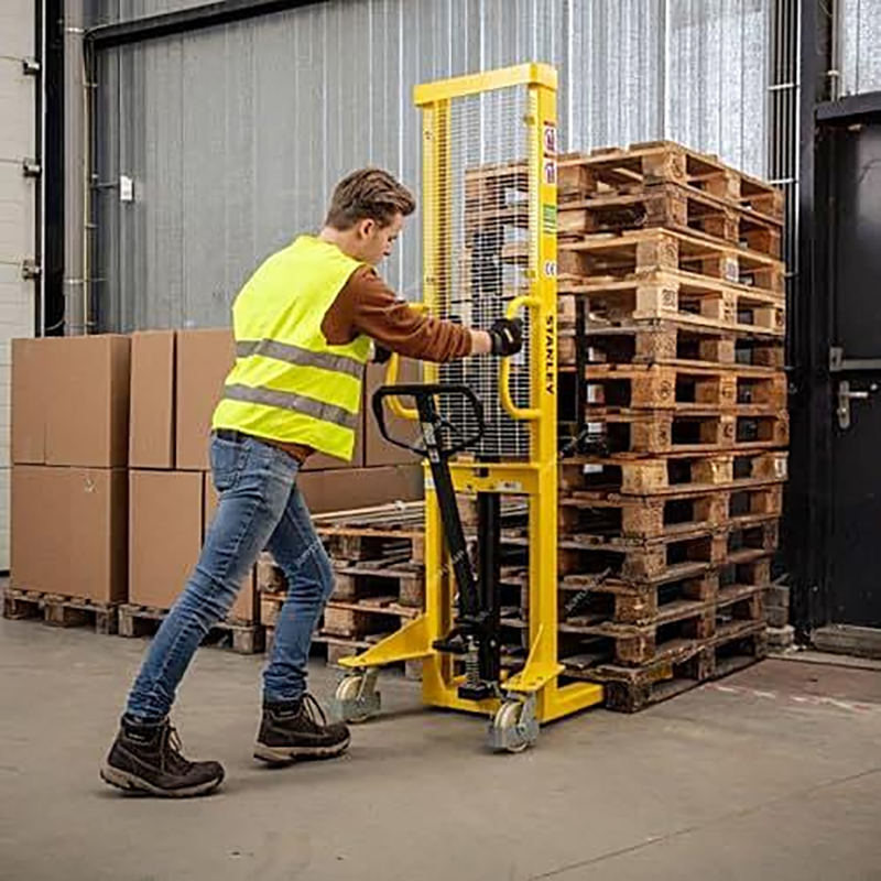 Hydraulic Manual Stacker Forklift